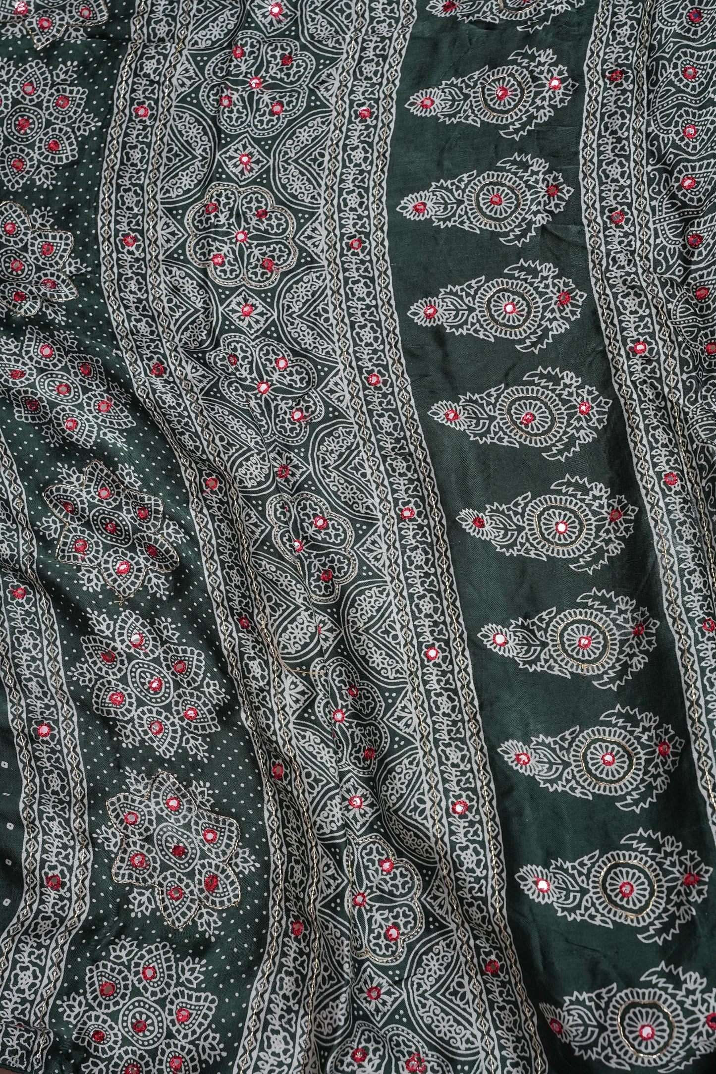 Gajji Silk Saree-Emerald Green