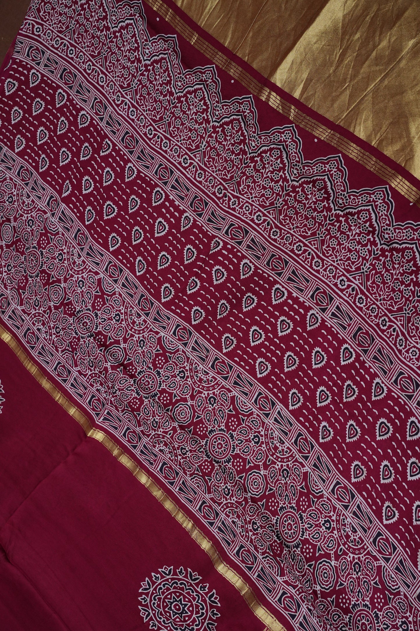Bandhini Garchola Saree - Maroon