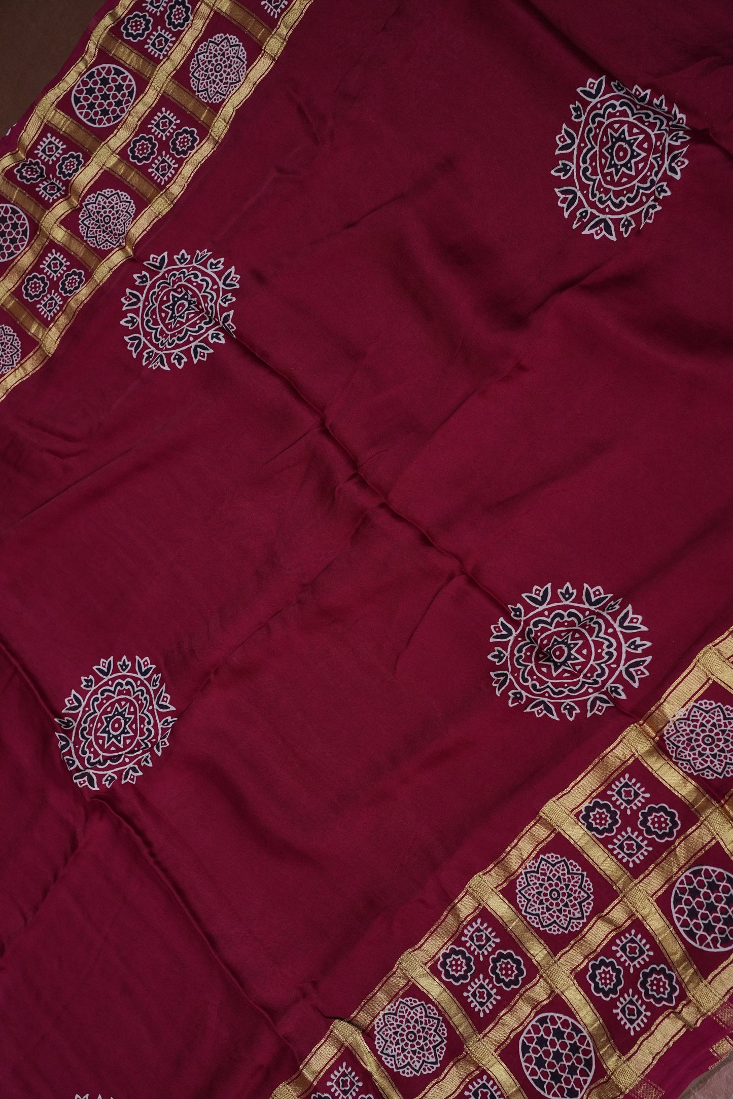 Bandhini Garchola Saree - Maroon
