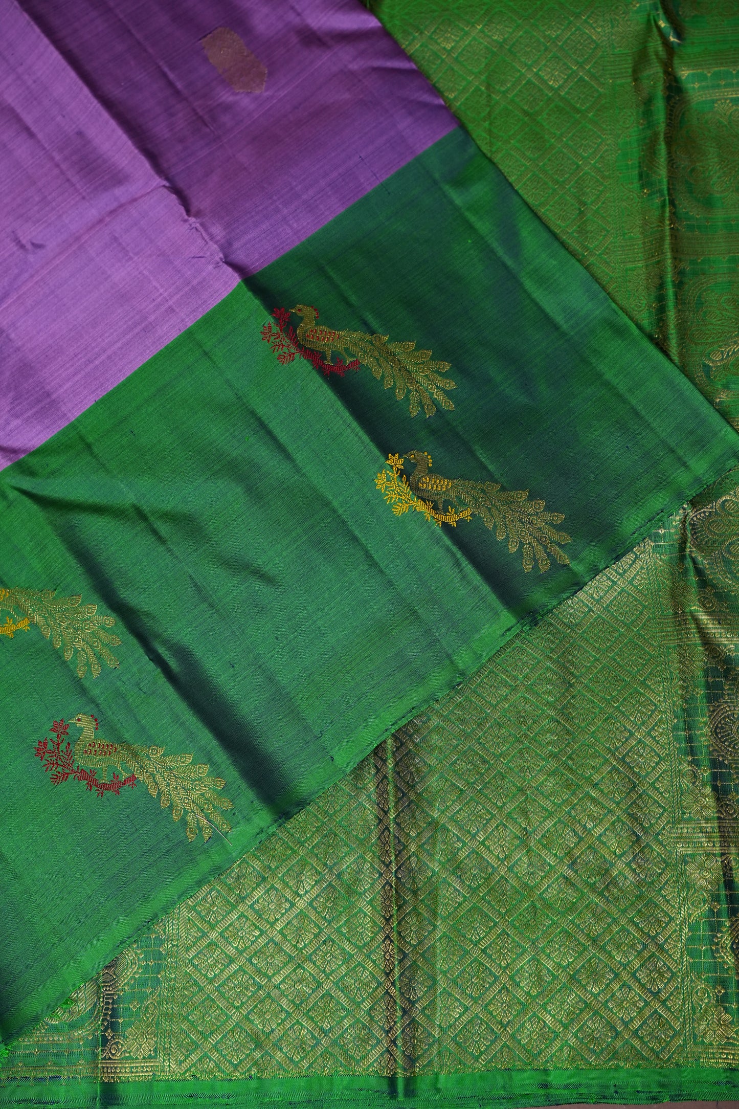 Lavender Pure Kanchipuram Silk Saree with Contrast Emerald Green Border | Silk Mark Certified