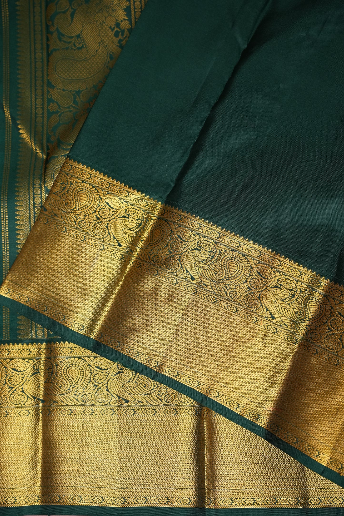 Sunshine Yellow & Bottle Green Pure Kanchipuram Silk Saree with Rich 2 Gram Gold Zari Weaving|Silk Mark Certified