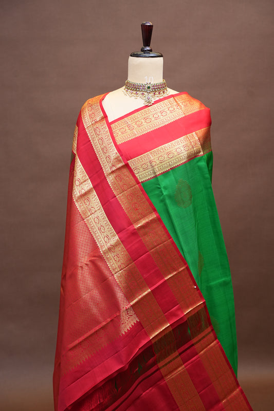 Green & Vermilion Red Pure Kanchivaram Silk Saree with Rich Gold Zari|Silk Mark Certified