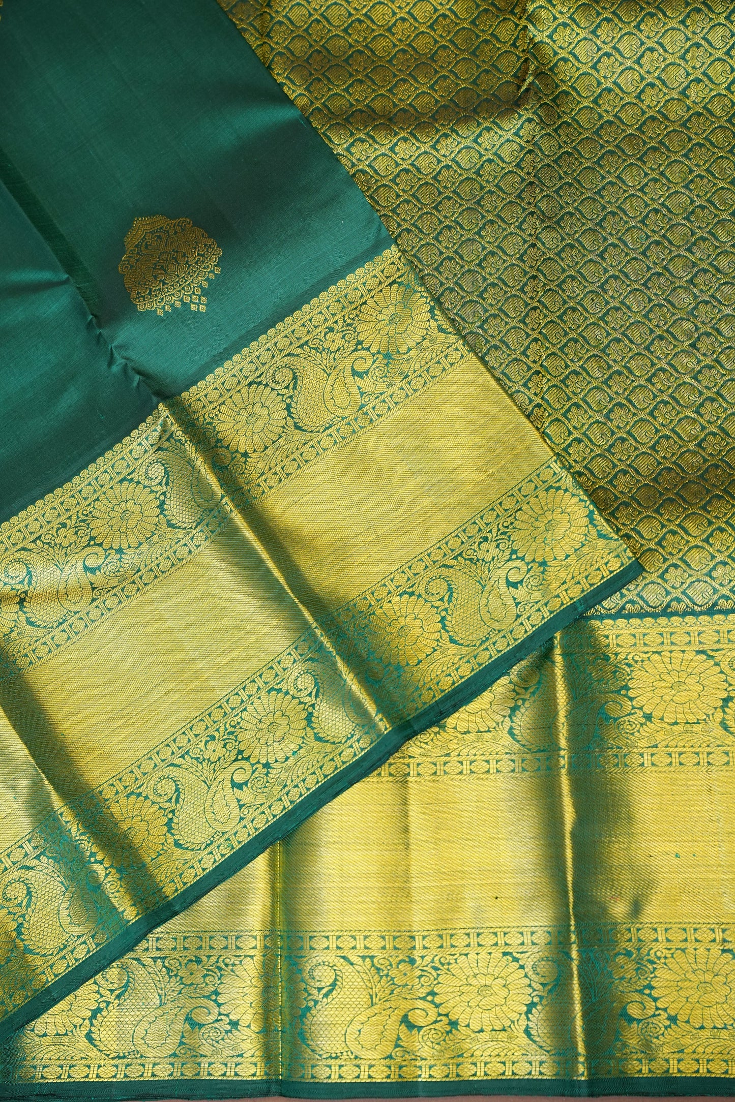 Emerald Green Pure Kanchivaram Silk Saree with Rich Gold Zari Weave|Silk Mark Certified