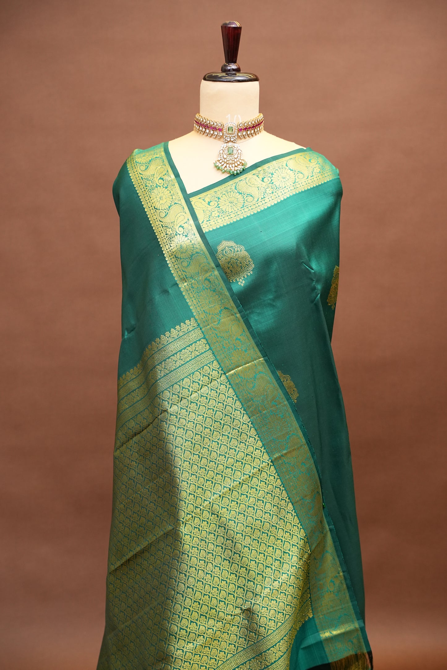 Emerald Green Pure Kanchivaram Silk Saree with Rich Gold Zari Weave|Silk Mark Certified