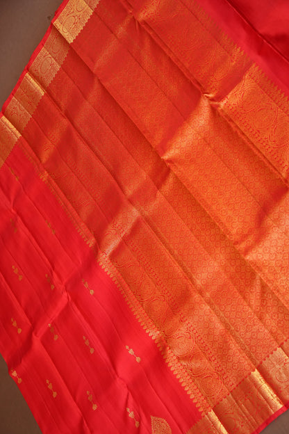 Vibrant Red Pure Kanchivaram Silk Saree with Rich Gold Zari Weave|Silk Mark Certified