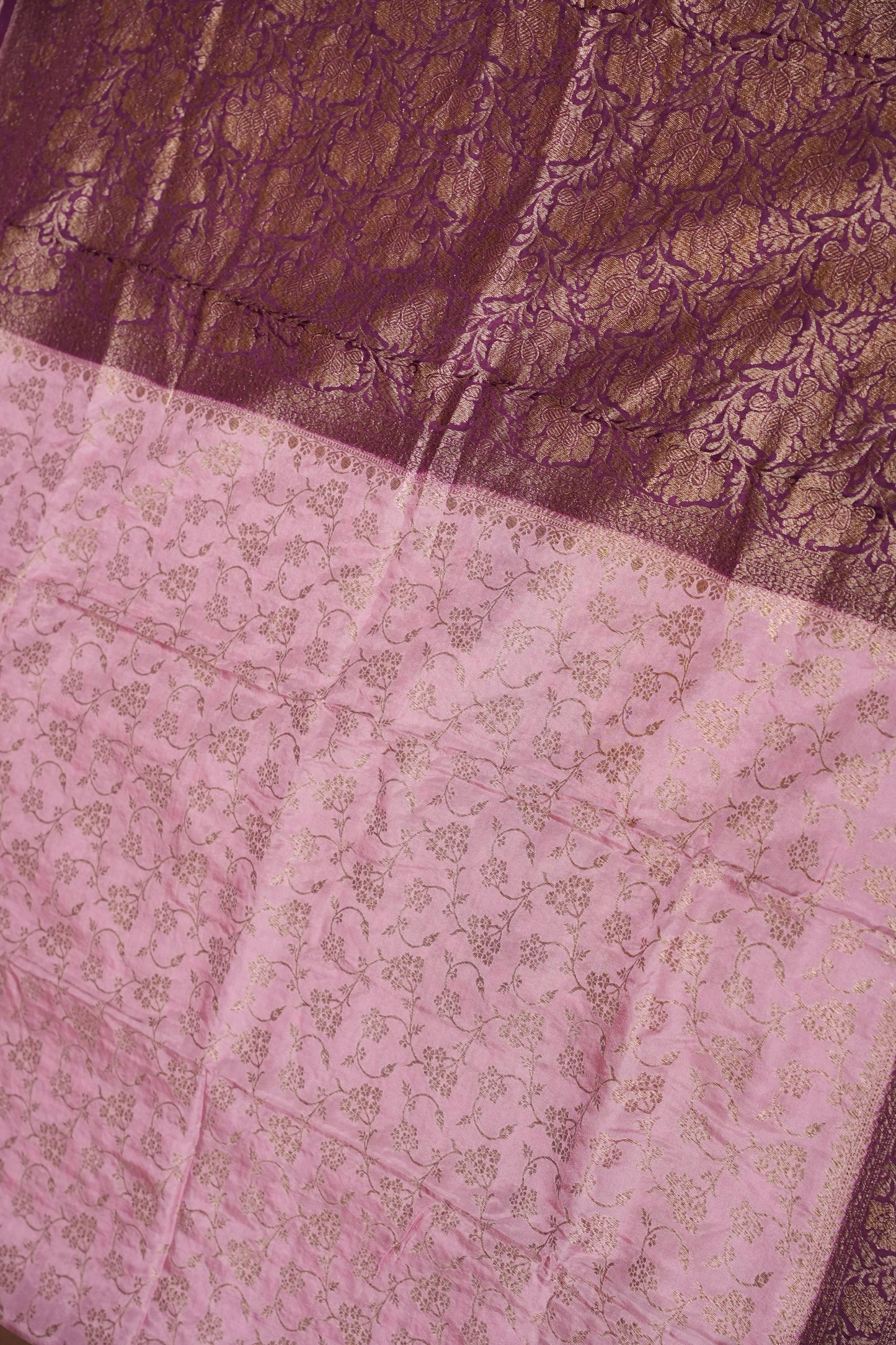 Khaddi Georgette Crepe Silk Saree with Antique Border – Baby Pink & Wine