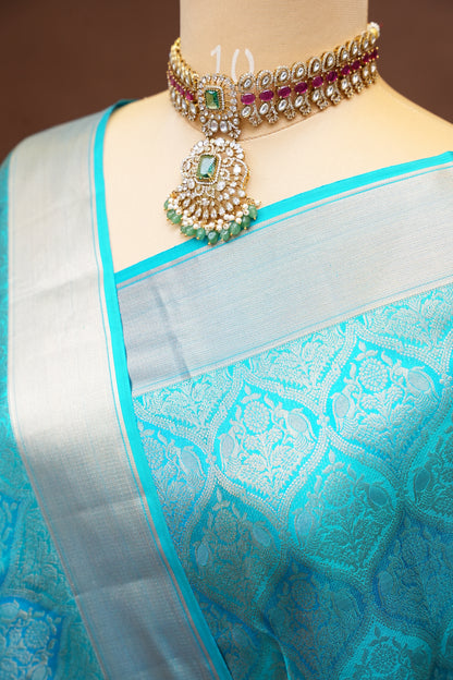 Aqua Blue Pure Kanchivaram Silk Saree with Elegant Antique Gold Zari Weave|Silk Mark Certified.
