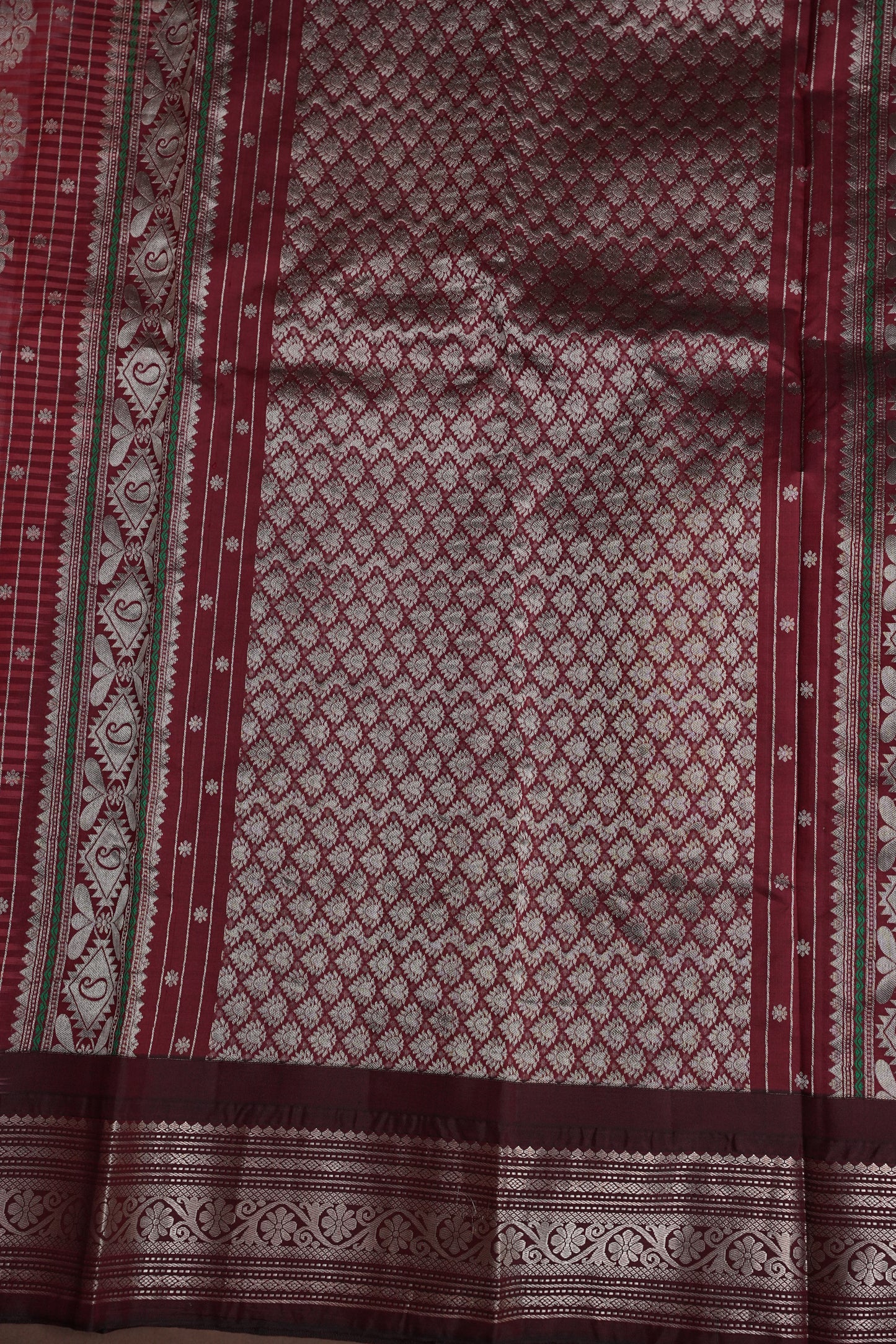 Pure Gadwal Silk Saree - Peach with Maroon