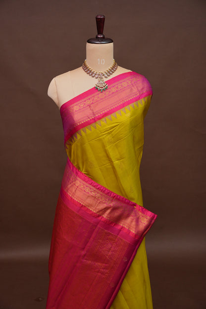 Pure Gadwal Silk Saree - Parrot Green and Hot Pink