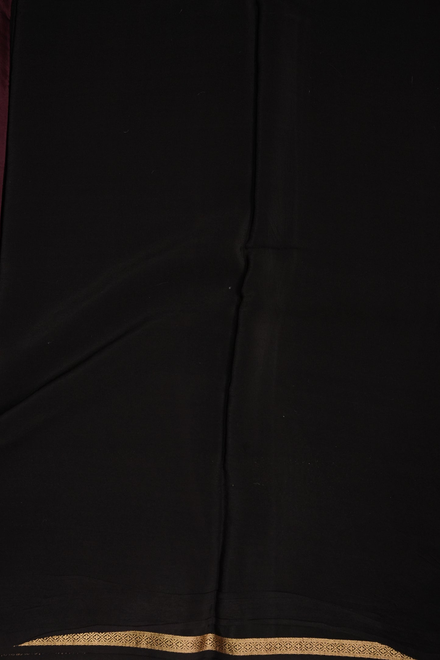 Plain Crepe Silk Saree - Plum and Black