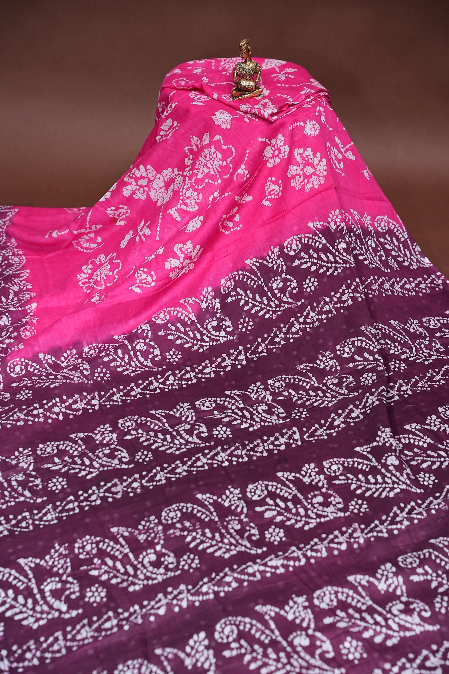 Batik Printed Mulmul Cotton Saree - Pink