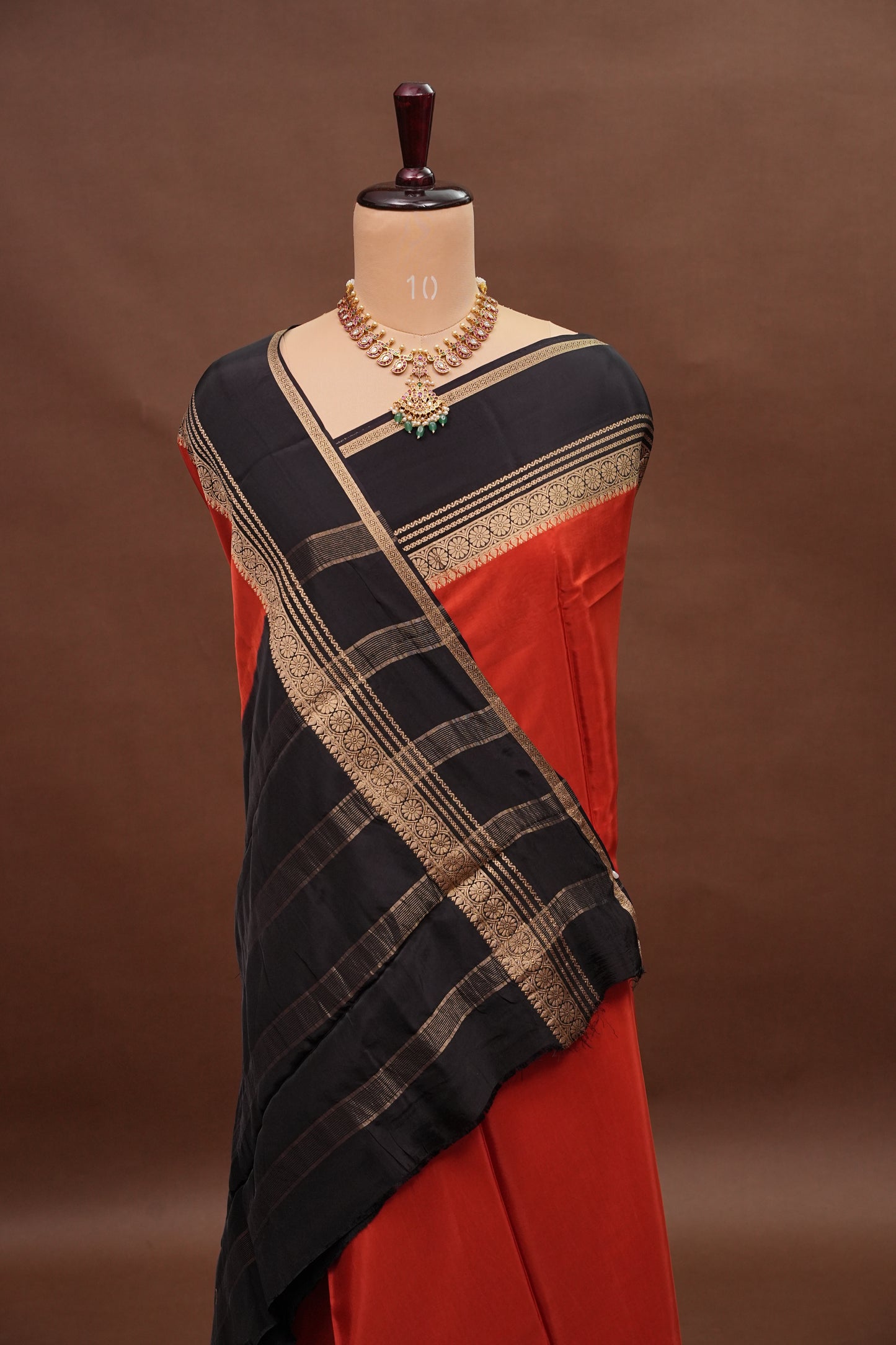 Plain Crepe Silk Saree - Rust and Black