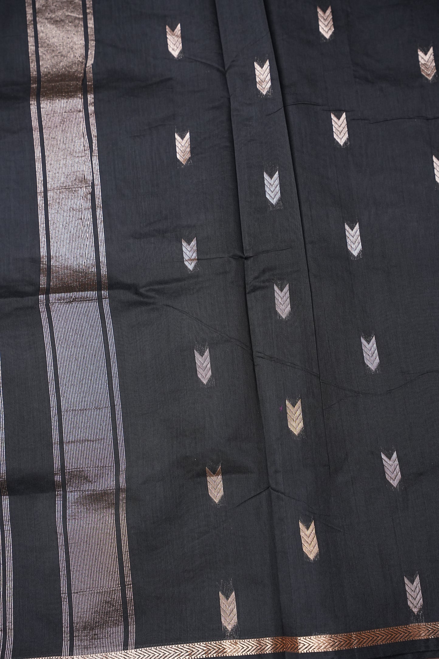 Maheshwari Silk Cotton Saree - Black