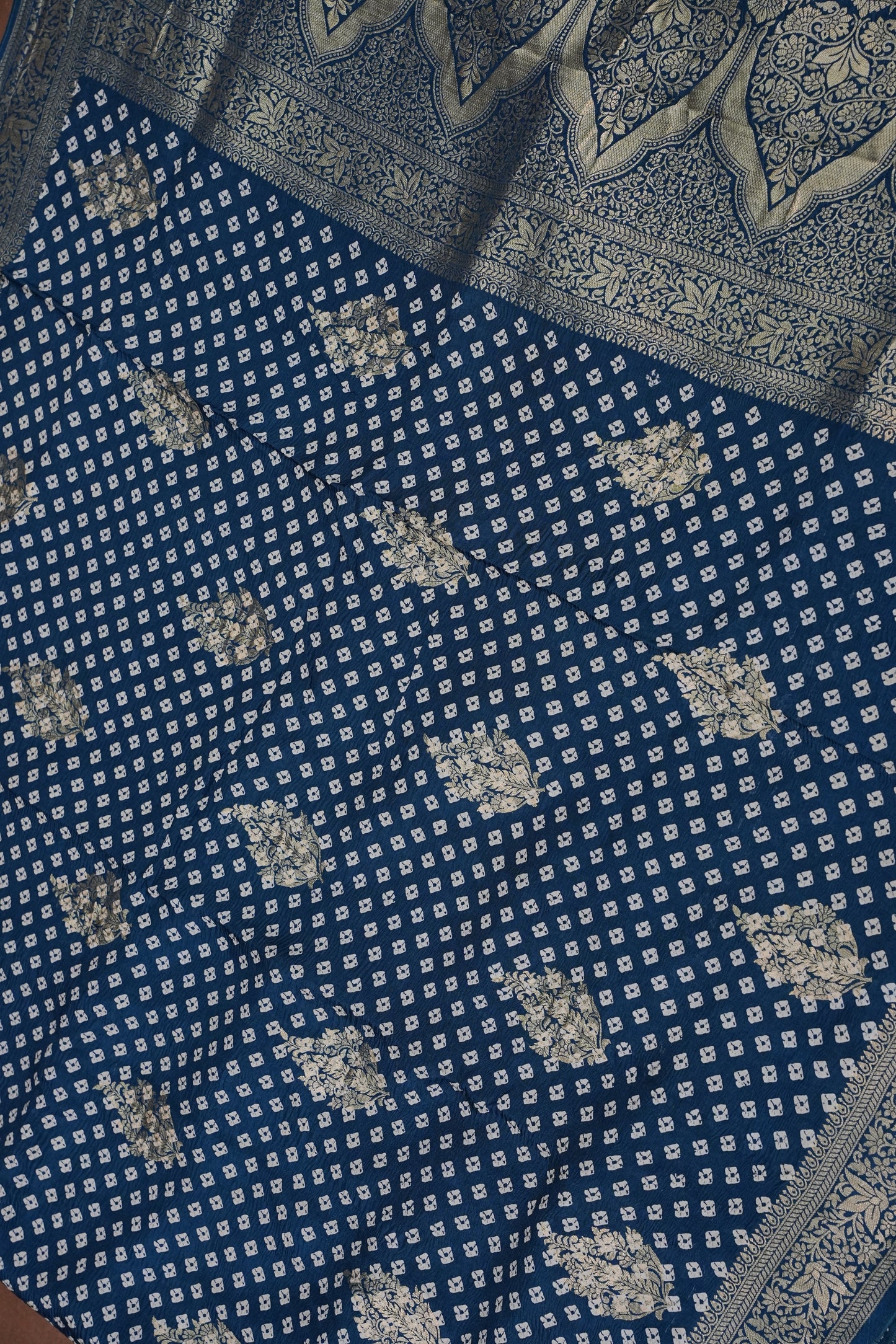 Crushed Munga Banarasi Saree with Bandhini Prints-Peacock Blue