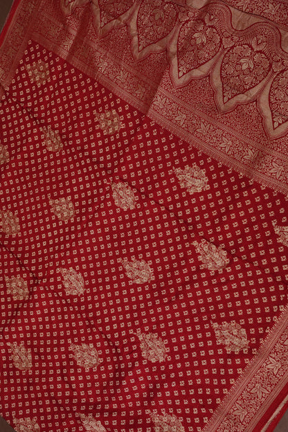 Crushed Munga Banarasi Saree with Bandhini Prints-Red