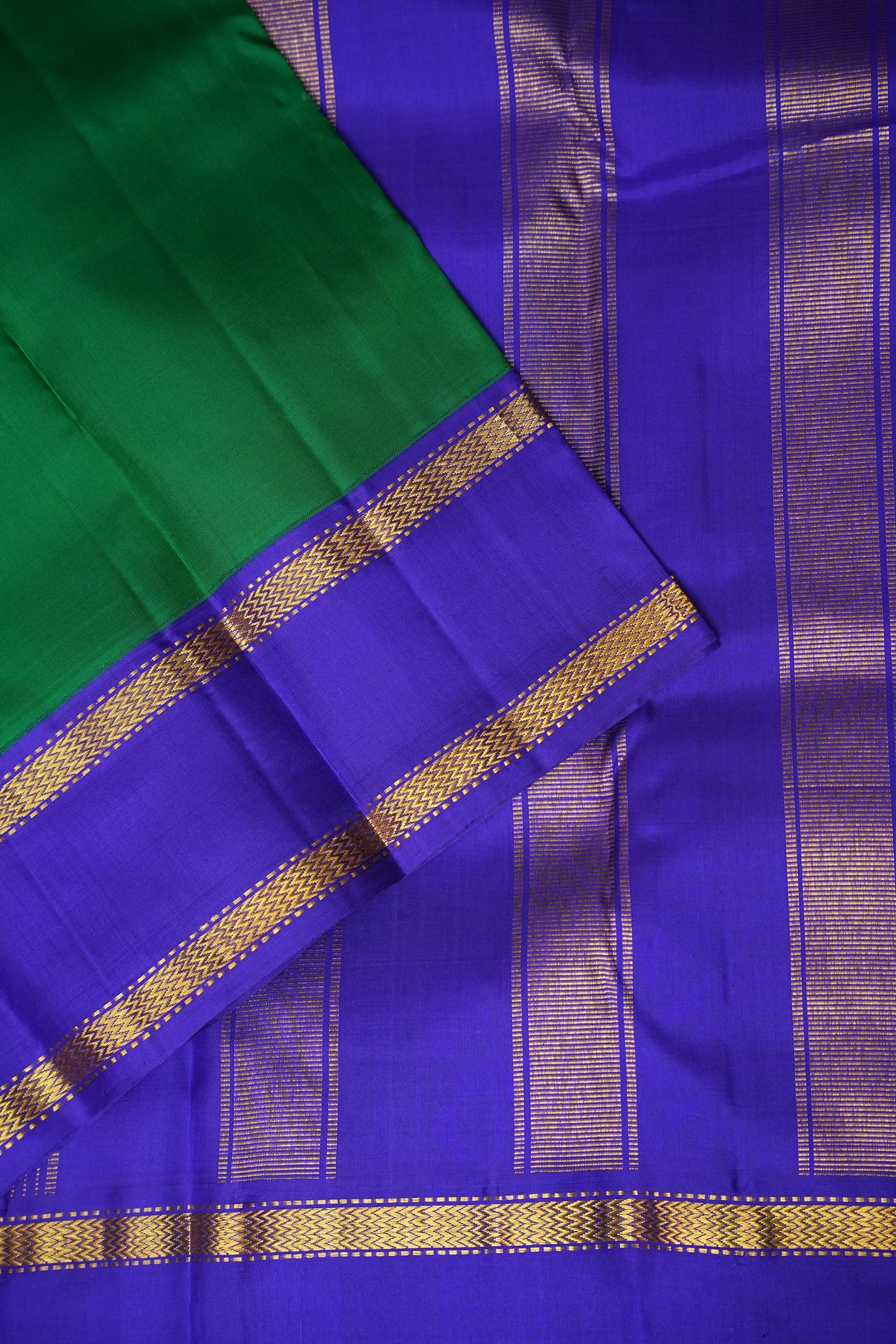 Emerald Green & Royal Blue Pure Kanchipuram Silk Saree|Silk Mark Certified