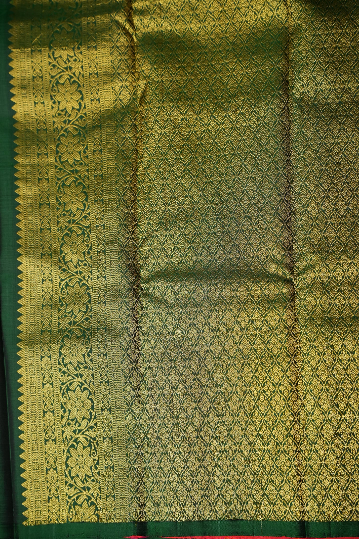 Borderless Bottle Green Pure Kanchipuram Silk Saree|Silk Mark Certified