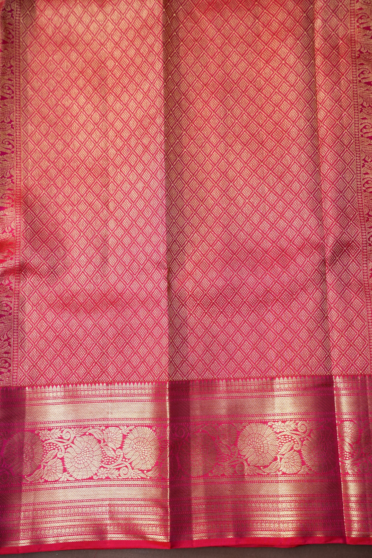 Rangkat Collection|Red & Pink Pure Kanchipuram Silk Saree|Silk Mark Certified