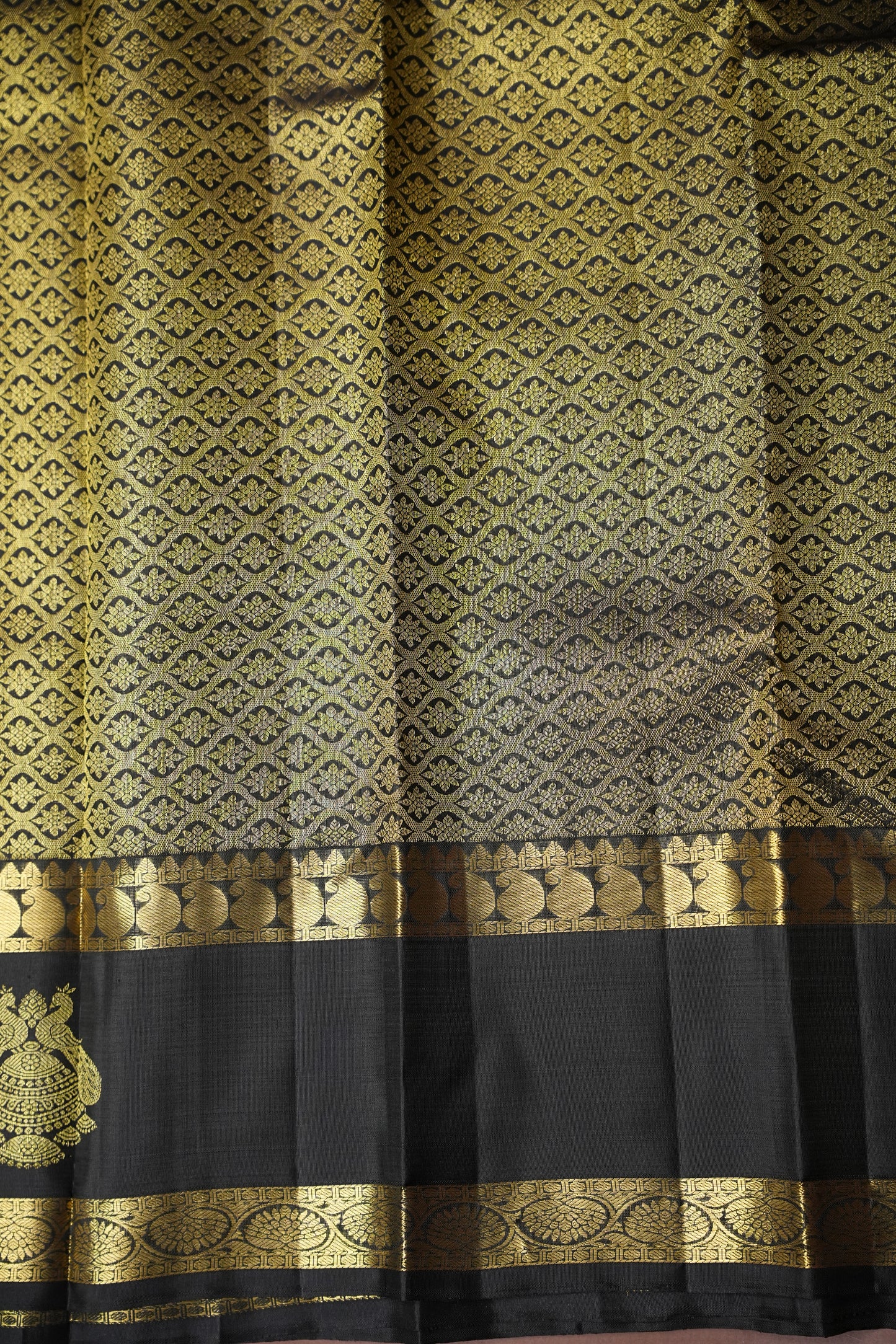 Grey & Black Pure Kanchipuram Silk Saree|Silk Mark Certified