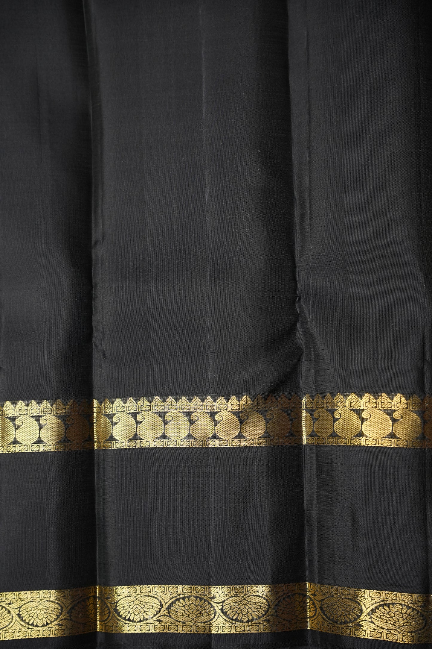 Grey & Black Pure Kanchipuram Silk Saree|Silk Mark Certified