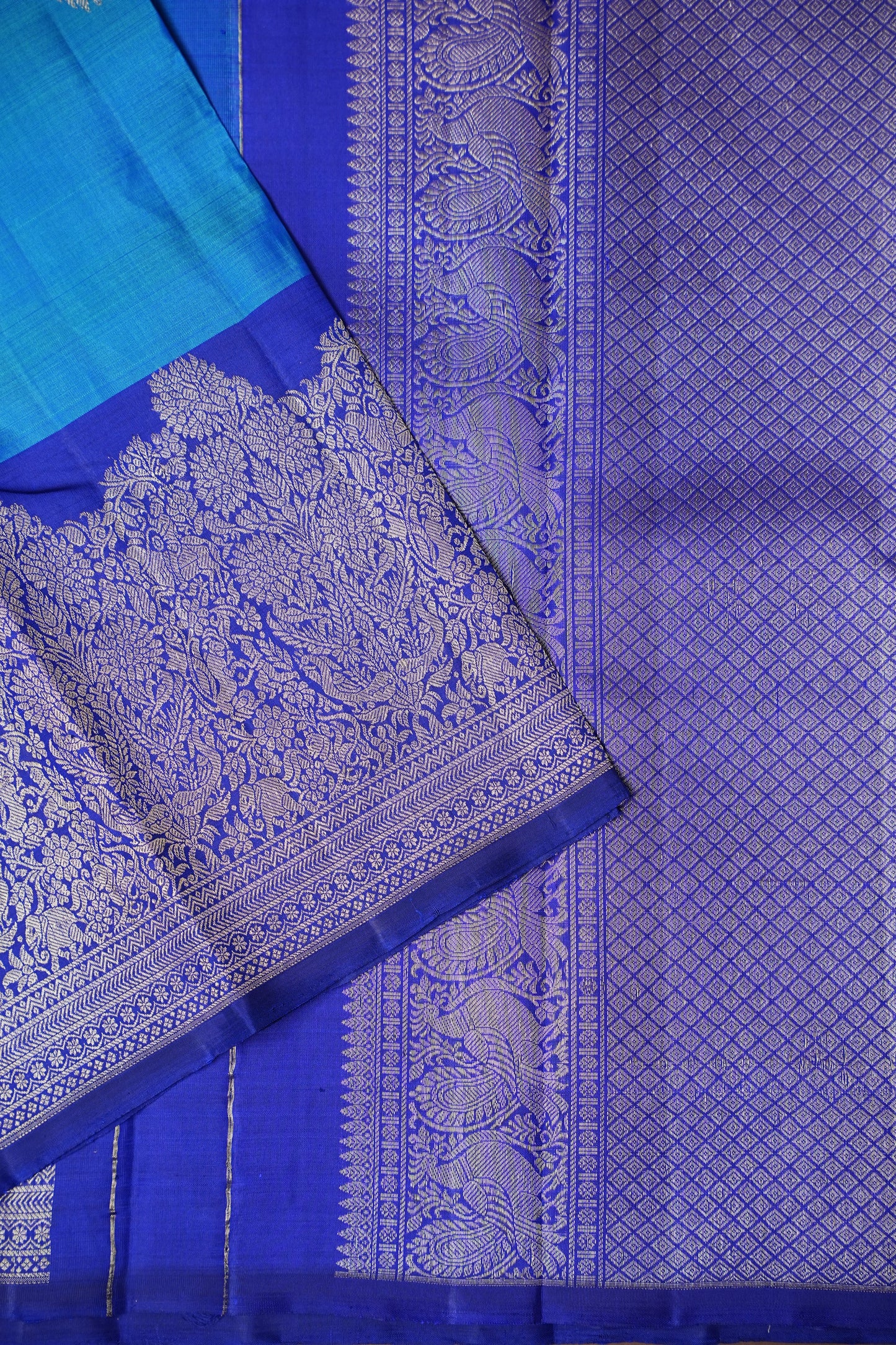 Pure Kanchipuram Silk Saree in Blue and Navy|Silk Mark Ceritified