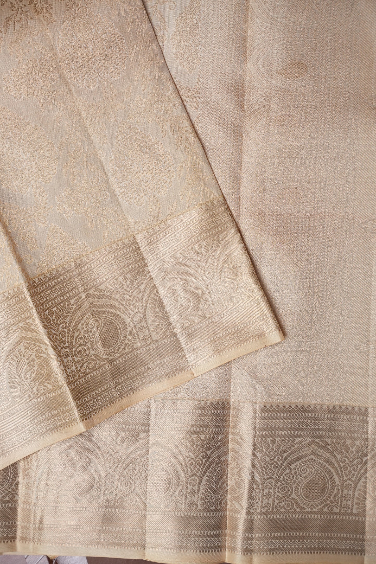 Ivory Pure Kanchipuram Silk Saree|Silk Mark Certified|Silk Mark Certified