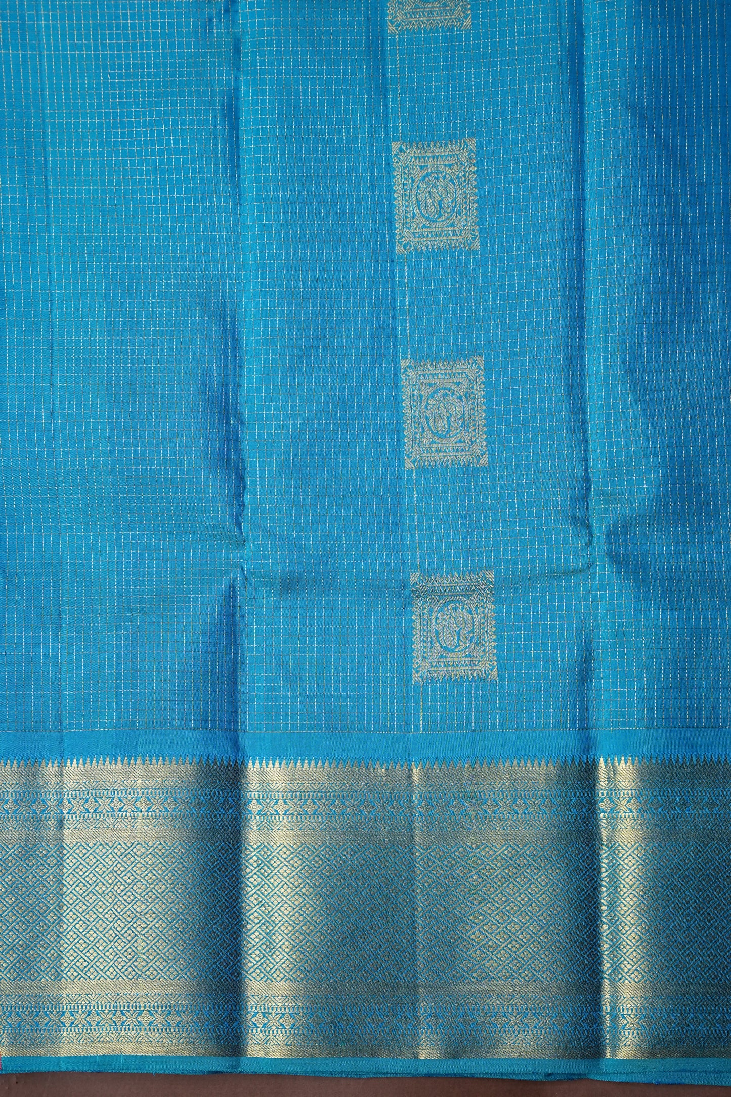Blue & Pink with Microchecks Pure Kanchipuram Silk Saree|Silk Mark Certified