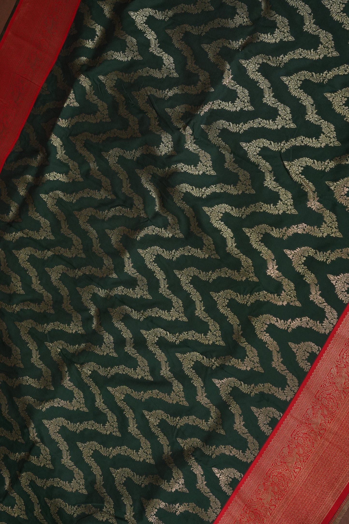 Kanchivaram Semi Silk Saree - Emerald Green with Red