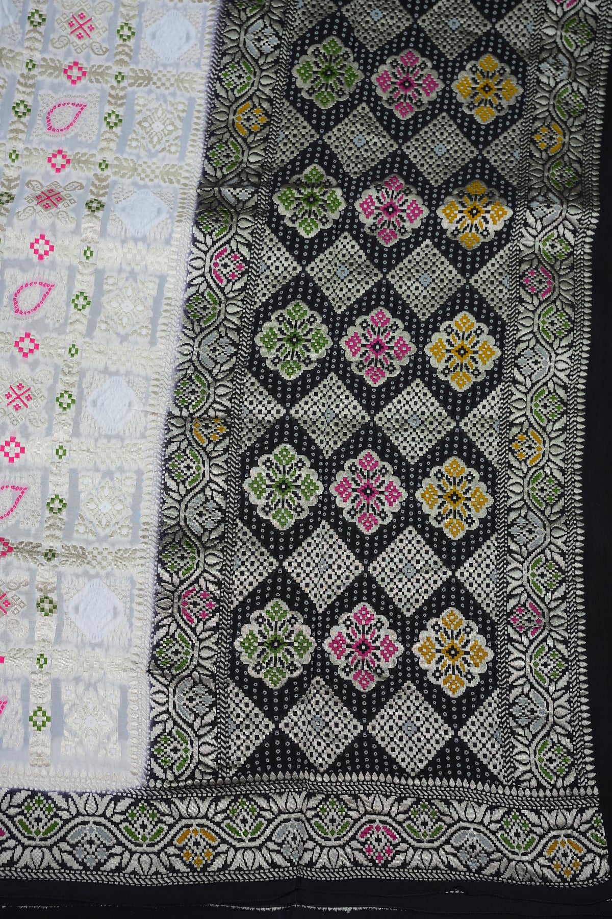 Heavy Georgette Banarasi Saree with Geometric Jaal Weaving – White & Black
