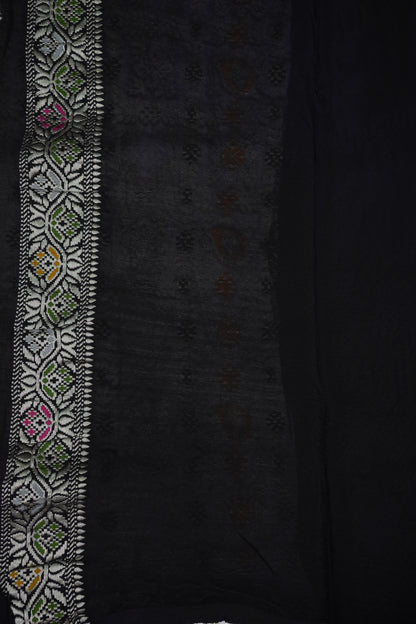 Heavy Georgette Banarasi Saree with Geometric Jaal Weaving – White & Black