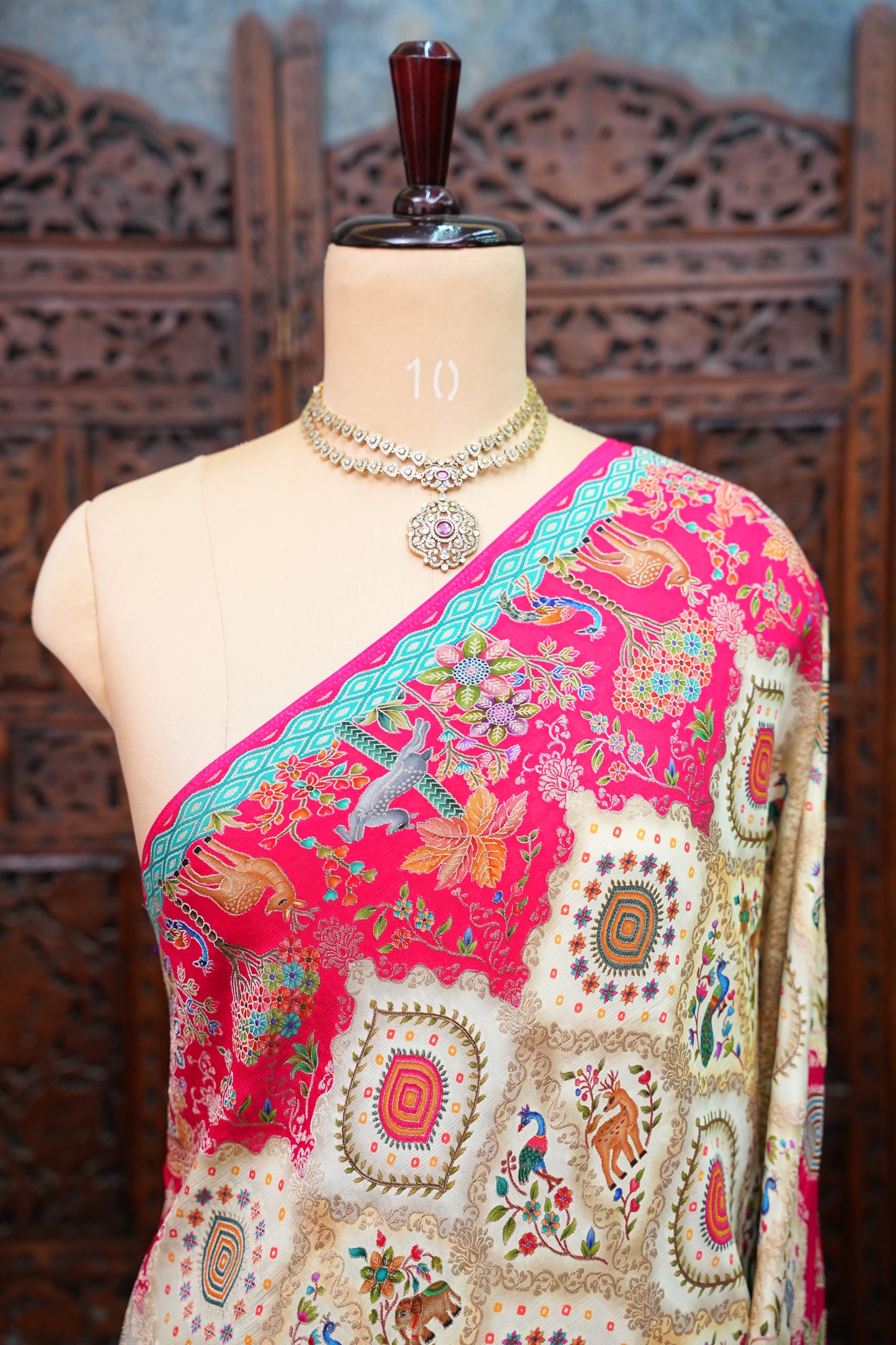 Pure Chinon Crepe Silk Saree with Kashmiri Pashmina Digital Print – Pink & White