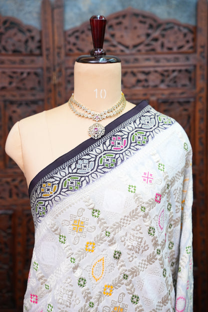 Heavy Georgette Banarasi Saree with Geometric Jaal Weaving – White & Black