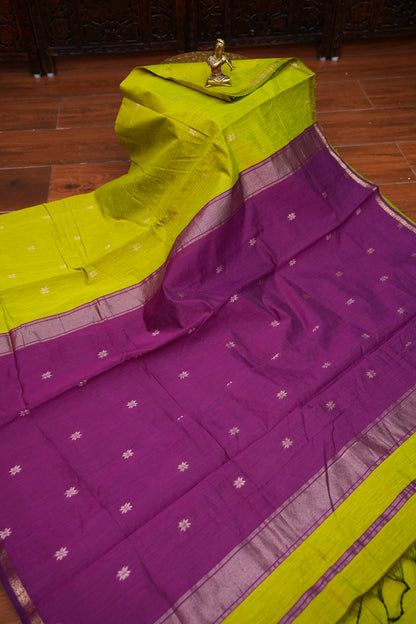 Maheshwari Silk Cotton Saree | Parrot Green With Pink