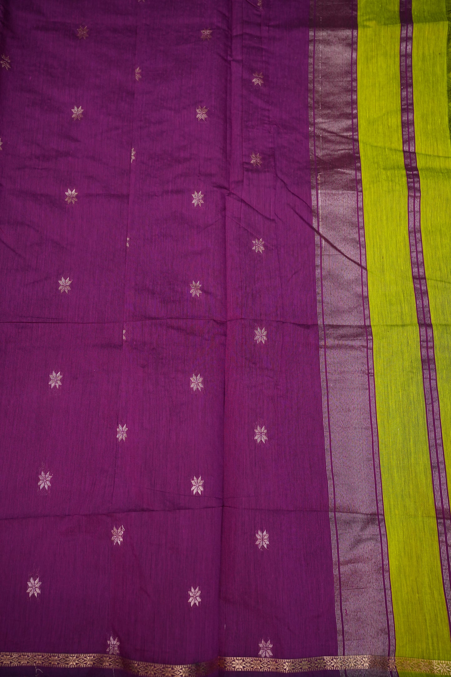 Maheshwari Silk Cotton Saree | Parrot Green With Pink
