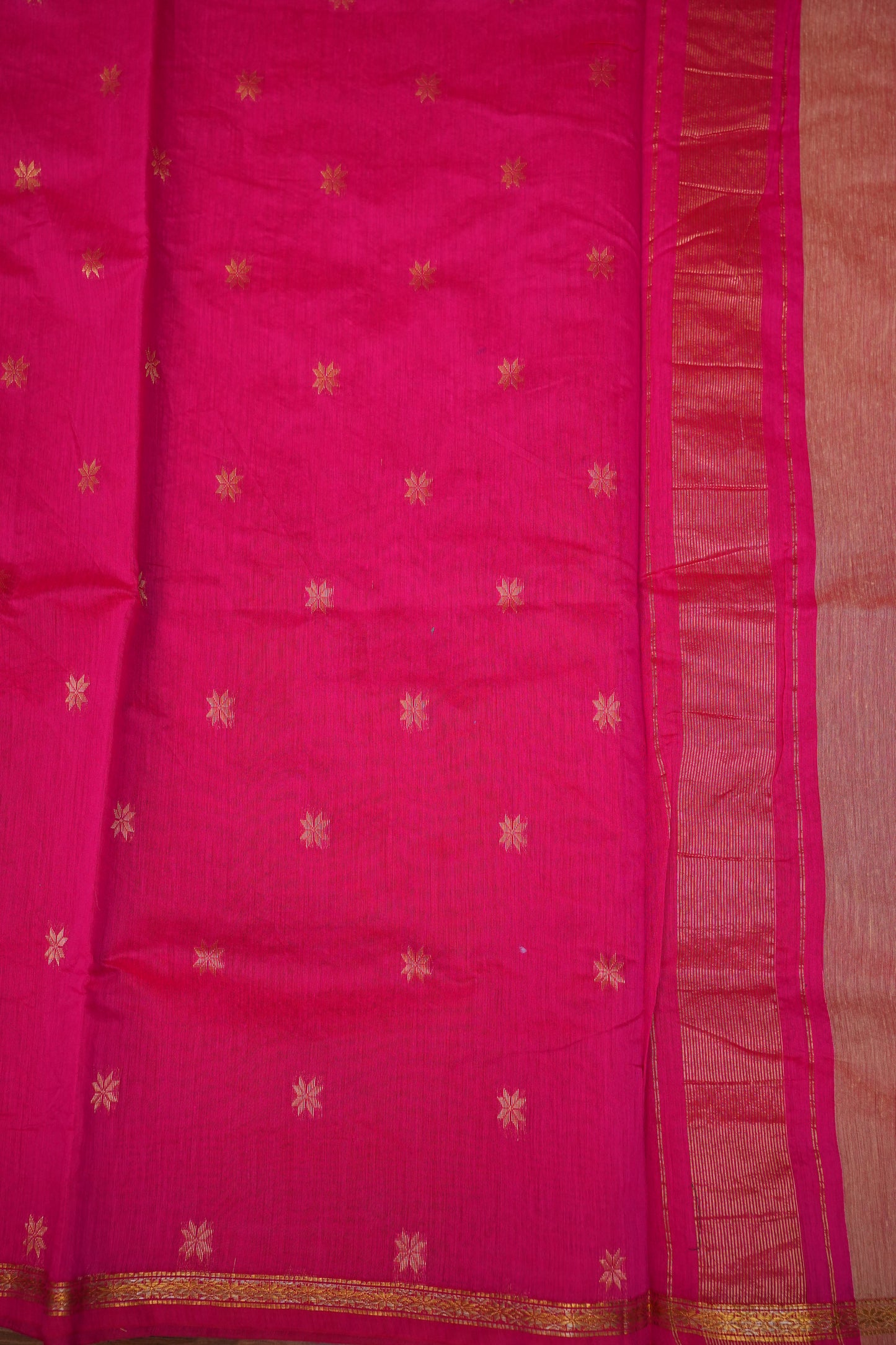 Maheshwari Silk Cotton Saree | Peach With Pink
