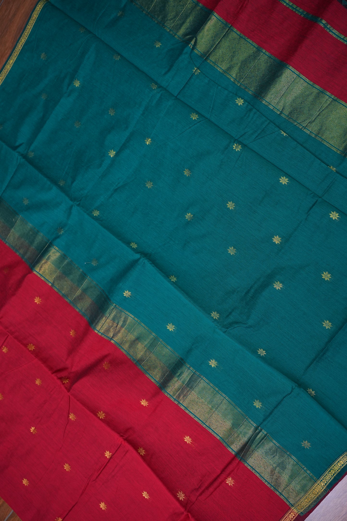 Maheshwari Silk Cotton Saree | Red with Turquoise Blue