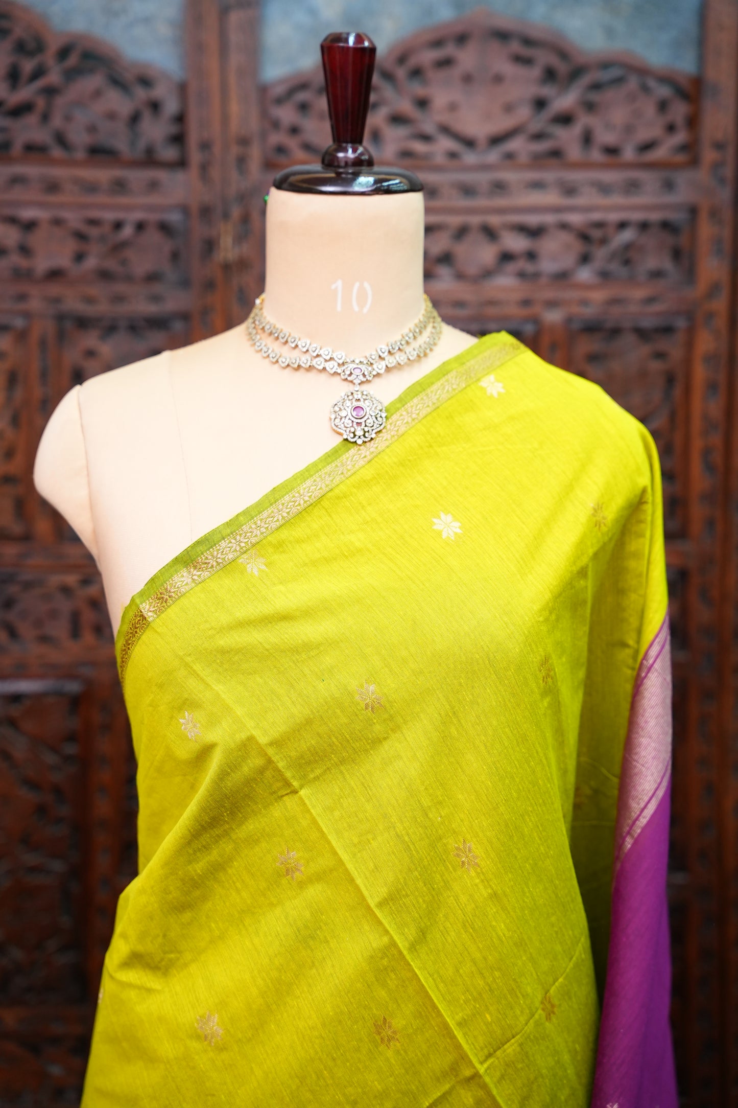Maheshwari Silk Cotton Saree | Parrot Green With Pink