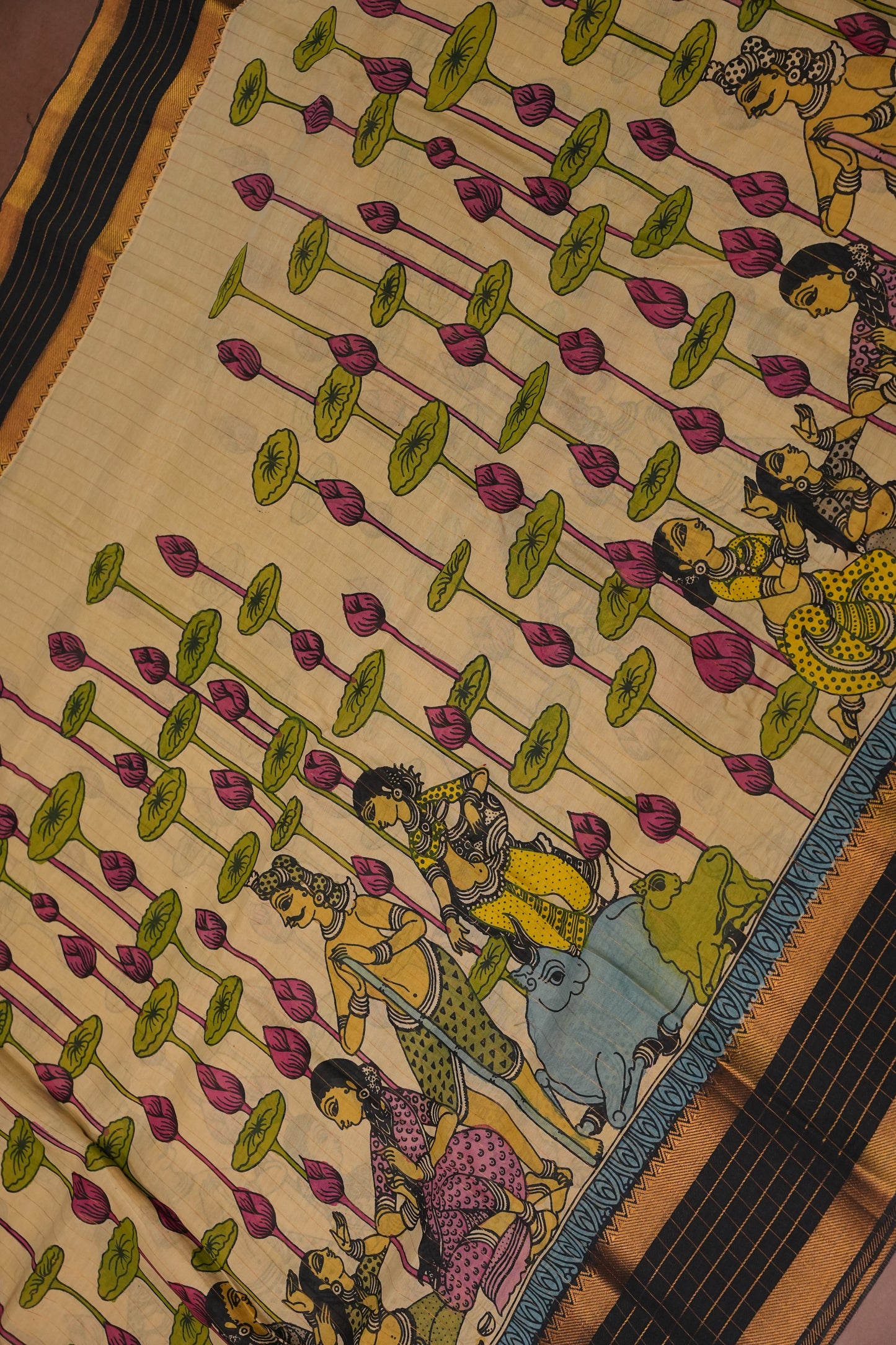 Handpainted Pen Kalamkari Bangalore Silk Saree – Beige & Black