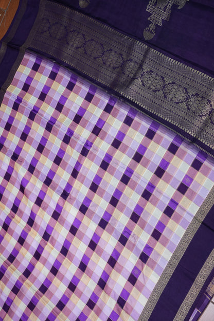 Munga Crepe Silk Saree – Purple Multicolour Checks with Deep Violet Zari Pallu