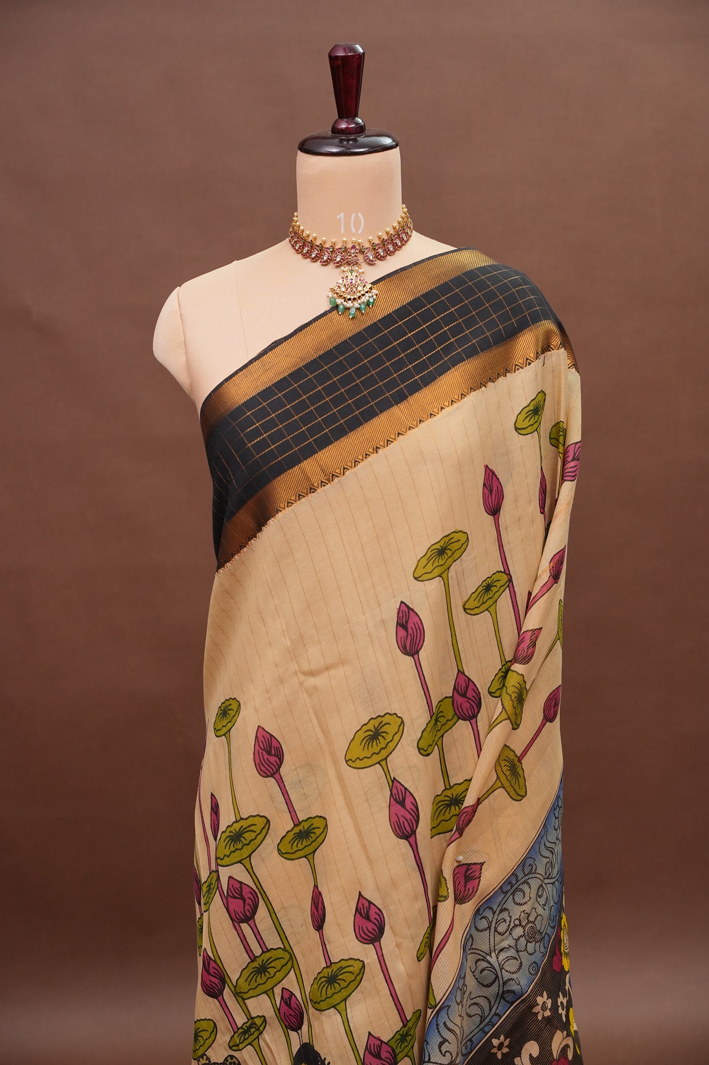 Handpainted Pen Kalamkari Bangalore Silk Saree – Beige & Black