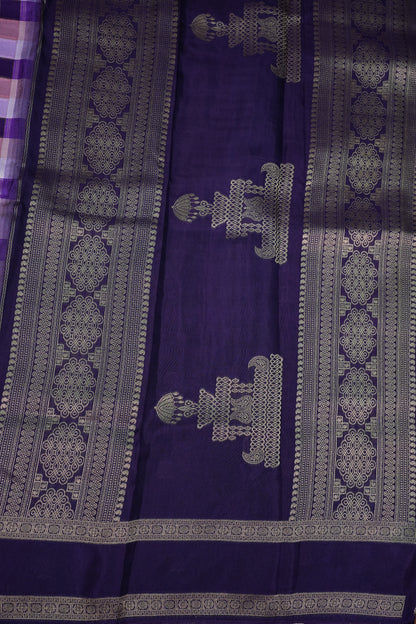 Munga Crepe Silk Saree – Purple Multicolour Checks with Deep Violet Zari Pallu
