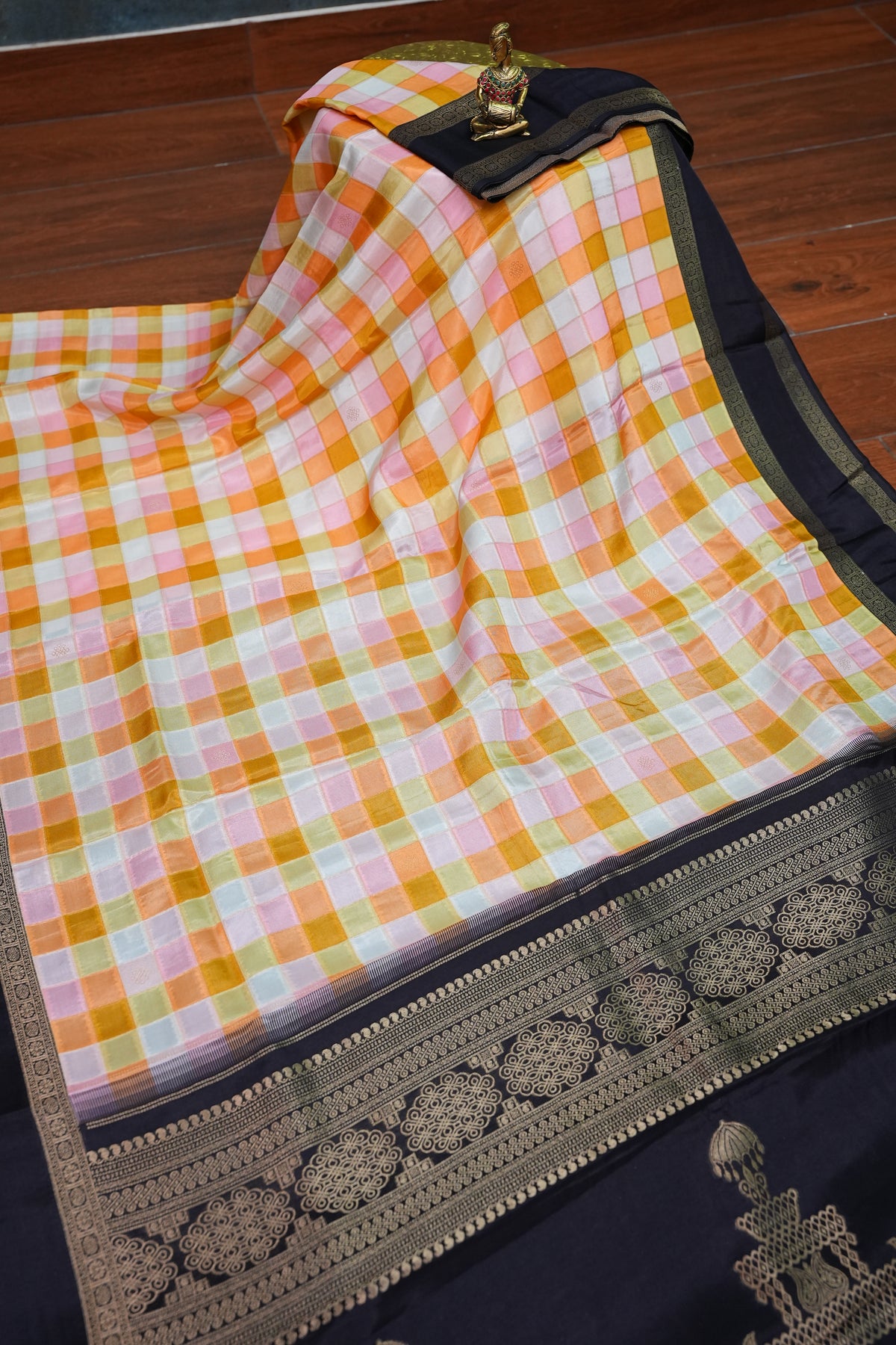 Munga Crepe Silk Saree – Pastel Multicolour Checks with Black Zari Pallu