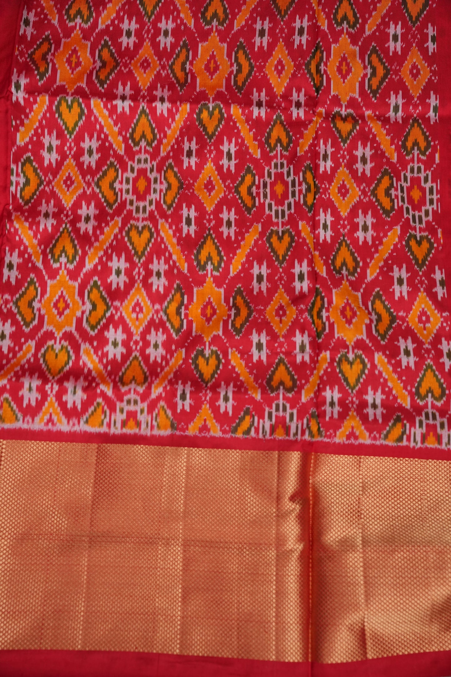 Pure Ikkat Soft Silk Saree - White