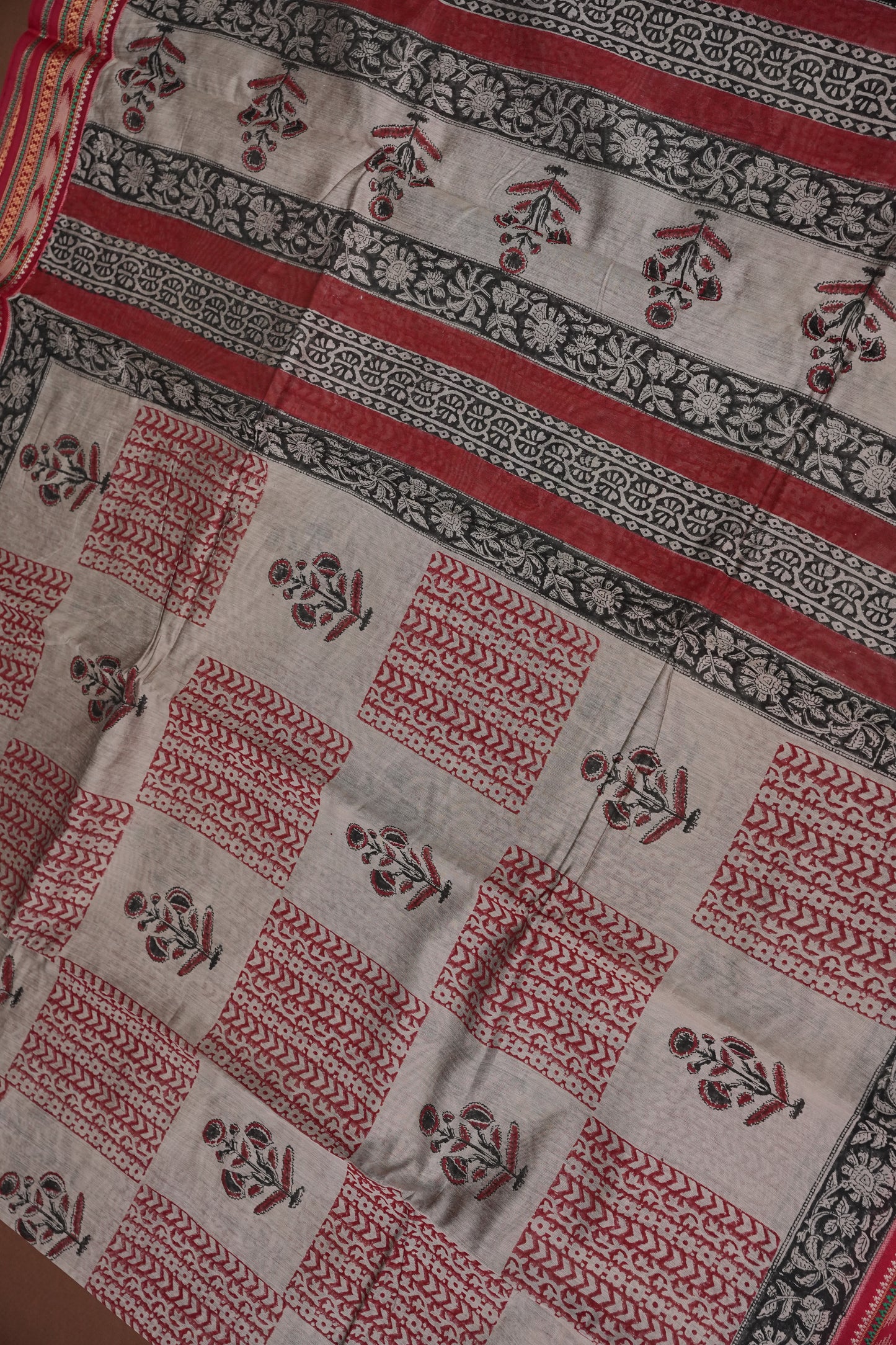 Chanderi Silk Cotton Block Printed Saree - Grey & Red