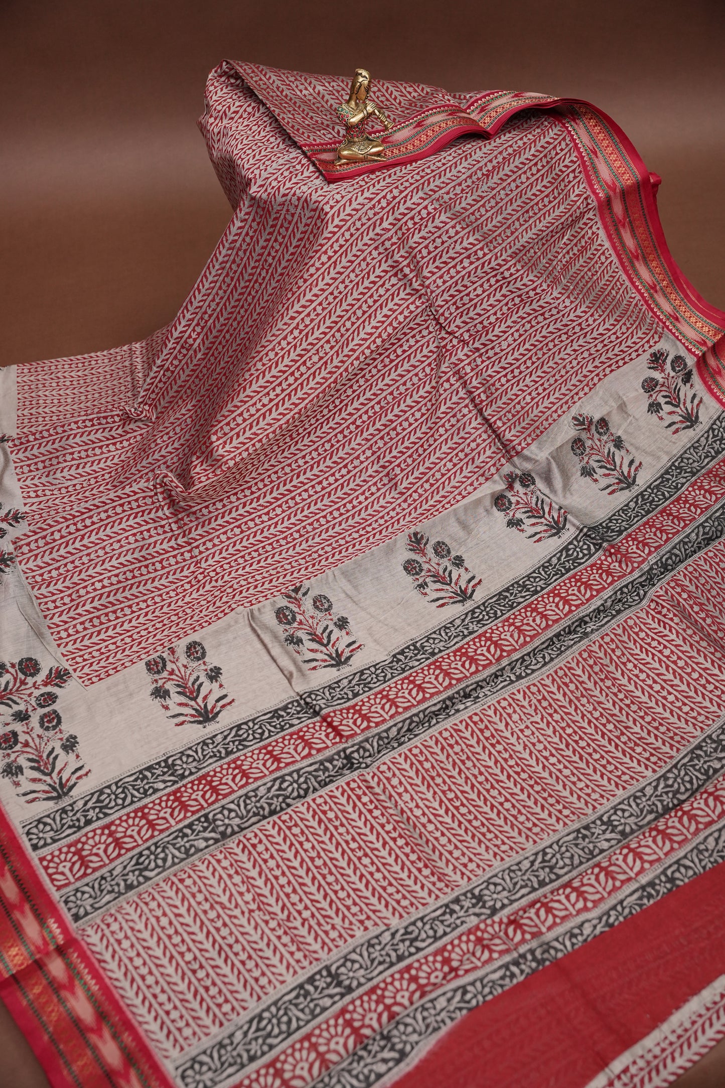 Chanderi Silk Cotton Block Printed Saree - Grey & Red
