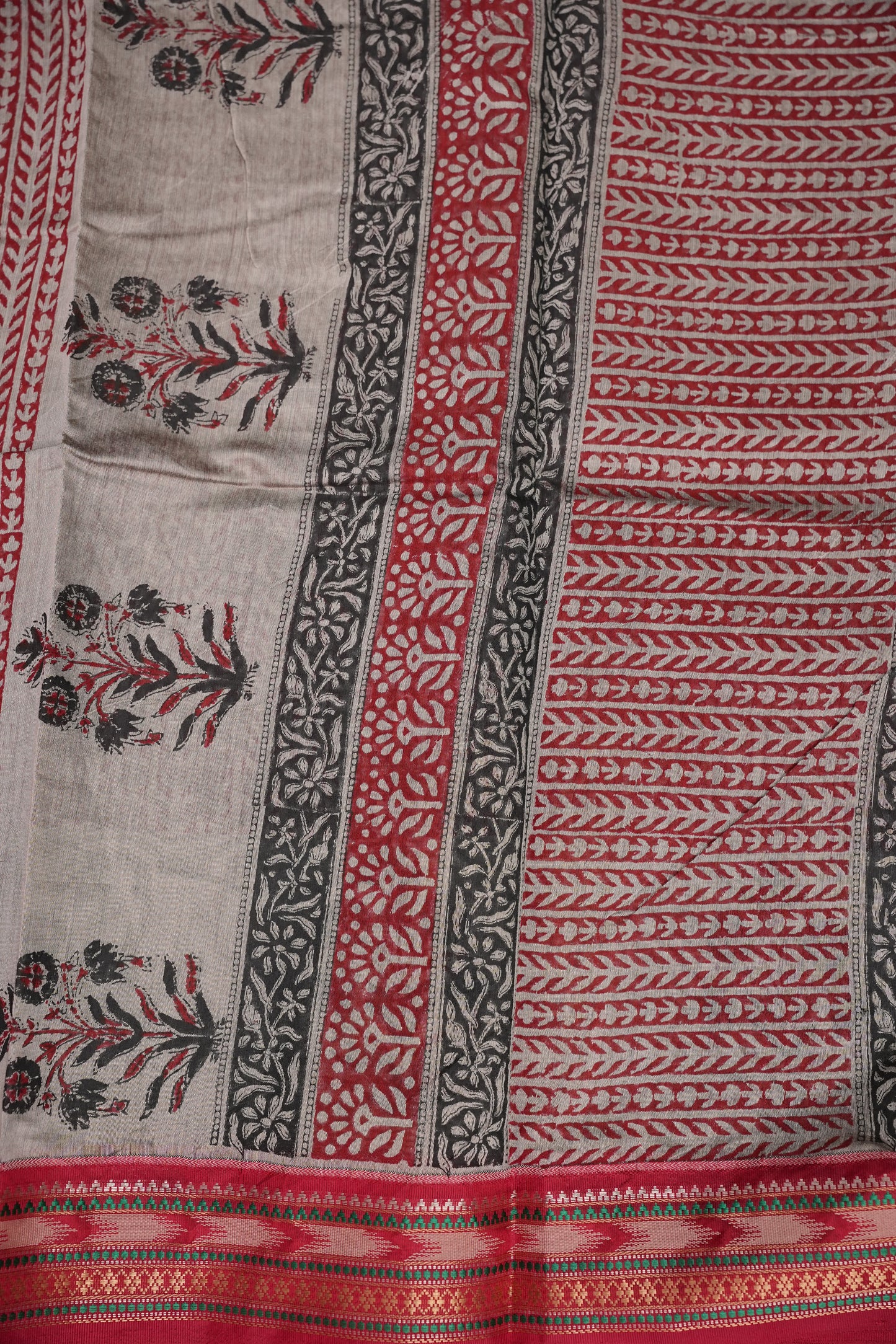 Chanderi Silk Cotton Block Printed Saree - Grey & Red