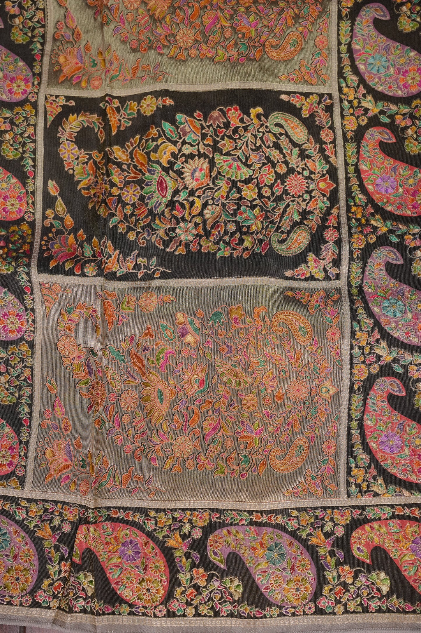 Kashmiri Pashmina Mellow Tissue Saree - Soft Grey