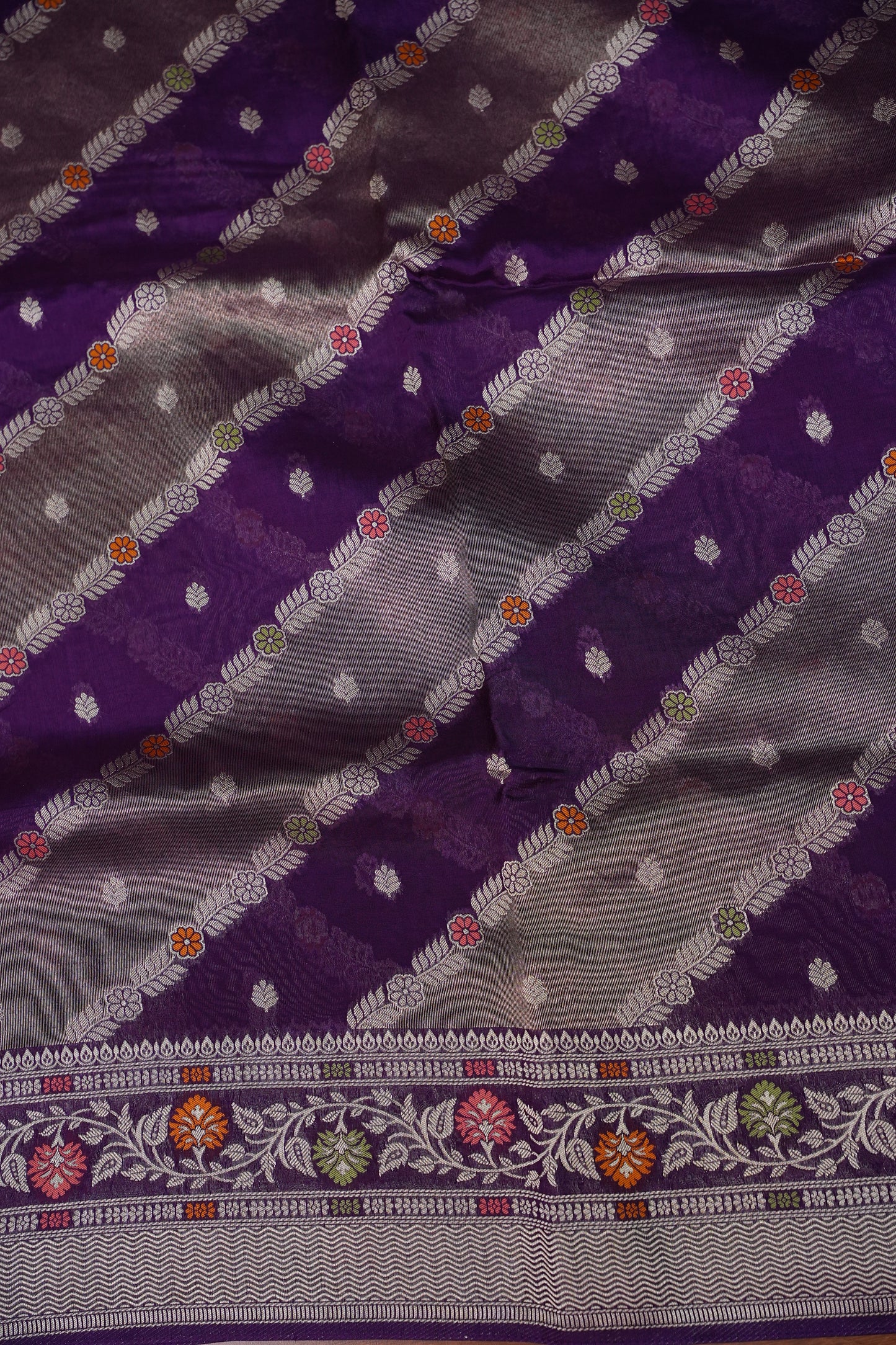 Mellow Tissue & Banarasi Fusion Saree with Meenakari Detailing – Deep Purple