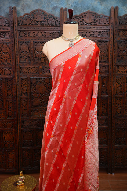 Mellow Tissue & Banarasi Fusion Saree with Meenakari Detailing – Red