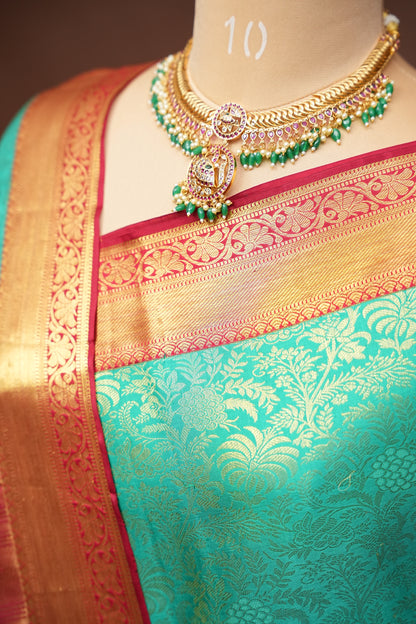 Rama Green & Red Pure Kanchipuram Silk Saree with 1 Gram Gold Zari Weave|Silk Mark Certified